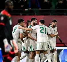 旧序更迭，前路崭新！恭喜IG荣获2025德玛西亚杯总冠军 ｜ 英雄联盟赛事