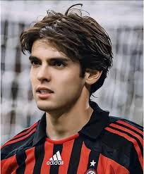 图赫尔：世界杯期间替补球员或待在更衣室，我们有勇气去争冠