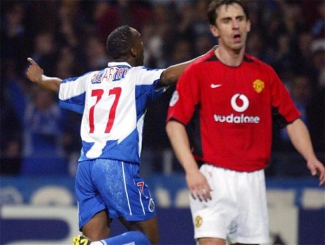 脱了此前的 脱了此前的