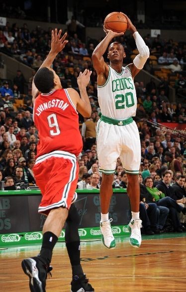 拉球员的实 拉球员的实